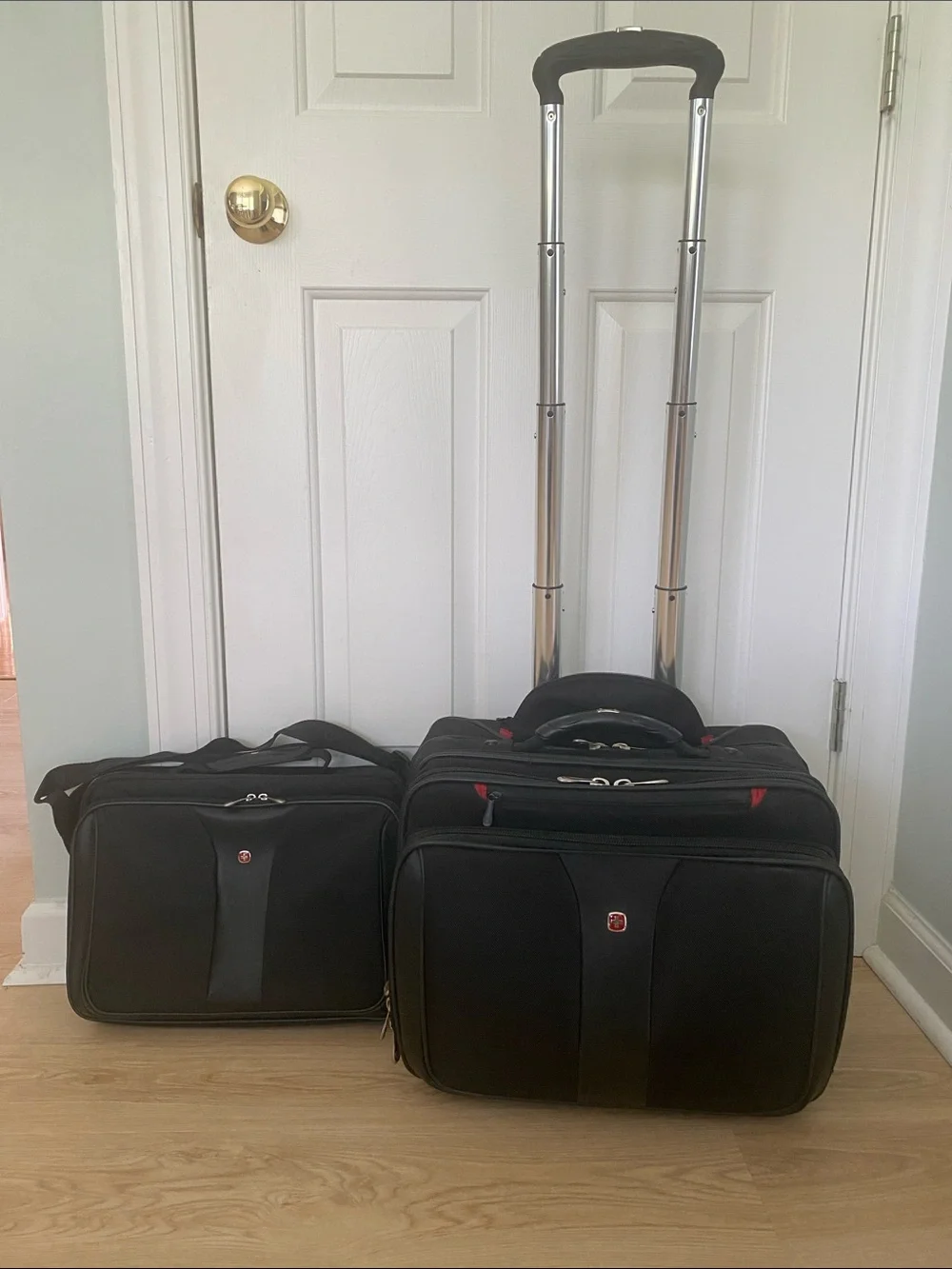 SwissGear Black Rolling Business Carry-on Set with Companion Laptop Bag